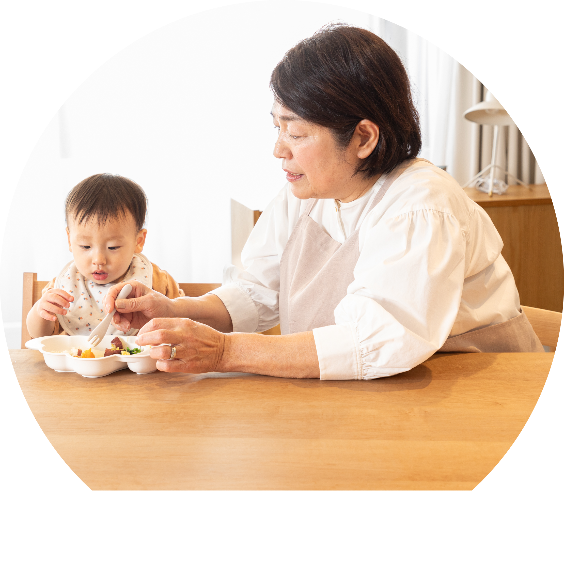 産後の家事と育児をまとめてサポートするきらりさん
